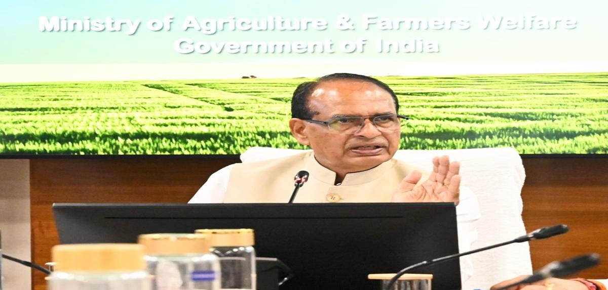 Detailed review meeting of Agriculture Minister on block-wise, block-wise, drought management, ruined monuments, including status of antiquities