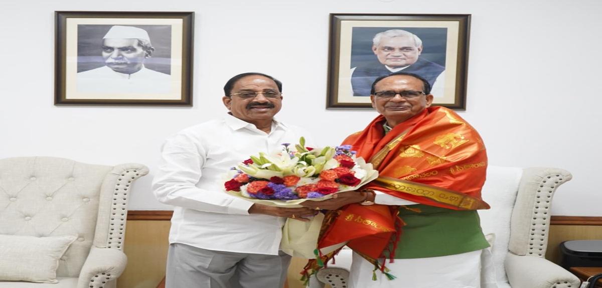 Telangana Agriculture Minister Shri T. Nageswara Rao met Union Agriculture Minister Shri Shivraj Singh Chouhan, extensive discussions took place on agriculture and farming.