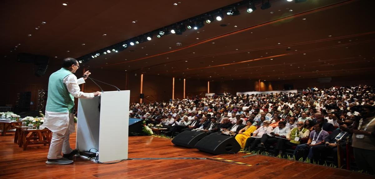 Solar panels above, crops flourishing below: Union Minister Shri Shivraj Singh Chouhan inaugurates the 7th Agrivoltaic World Conference at Bharat Mandapam